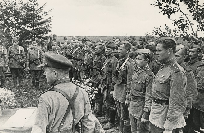 В.А. Темин. Перед боем на Курской дуге, 1943 год.